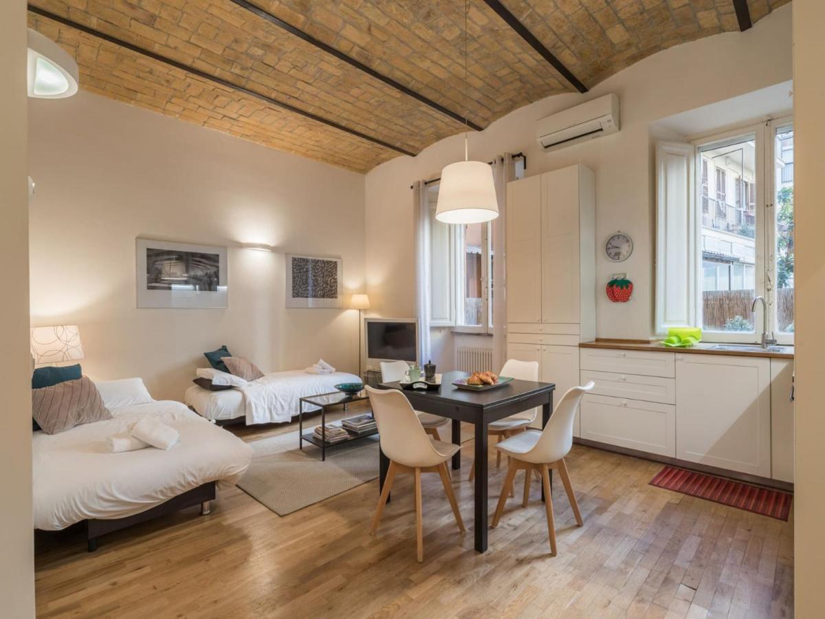 The Best Rent - Elegant Flat Near Colosseum 罗马 外观 照片