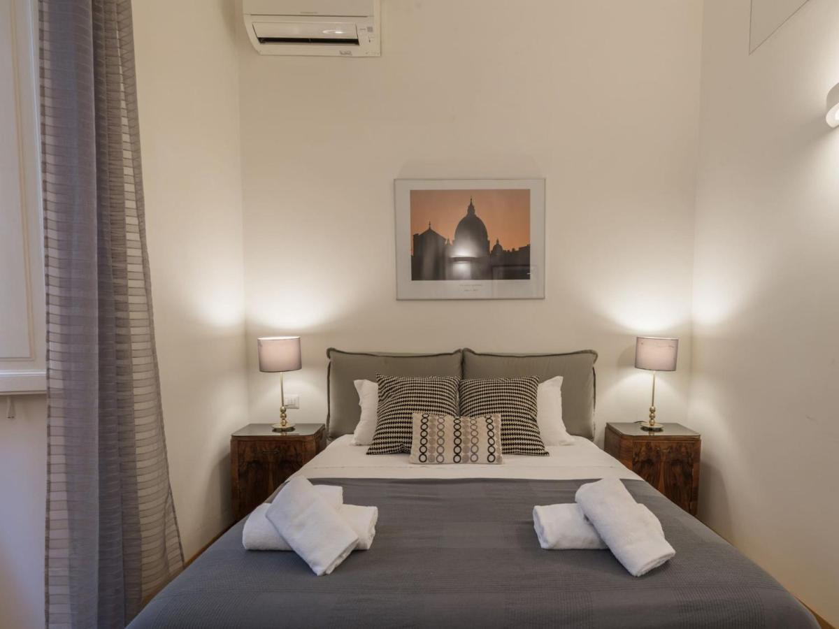 The Best Rent - Elegant Flat Near Colosseum 罗马 外观 照片